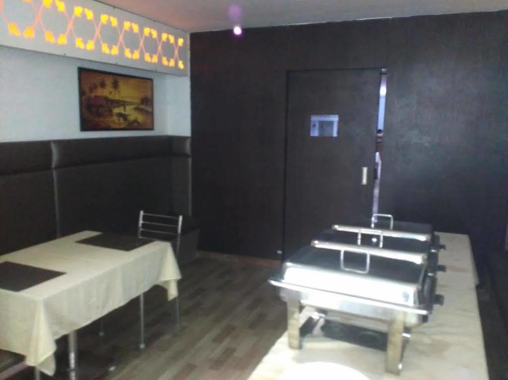 Fabhotel Keerthi'S Anupama - Nr Indira Gandhi Stadium Vijayawada Ngoại thất bức ảnh