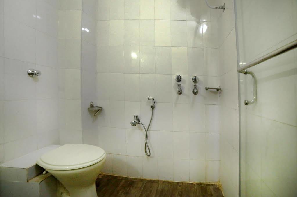 Fabhotel Keerthi'S Anupama - Nr Indira Gandhi Stadium Vijayawada Ngoại thất bức ảnh